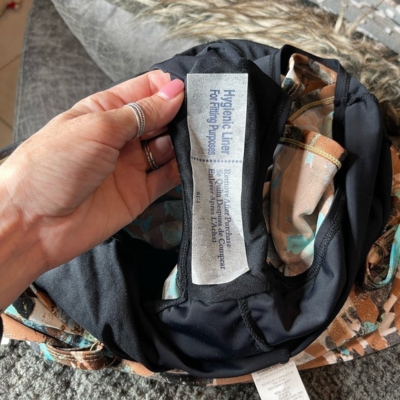 ST Tropez Swimwear Romper Geometric Metallic Adjustable Straps One Piece Suite 8 - Picture 11 of 14